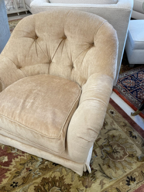 DREXEL ARM CHAIR SWIVEL TUFTED BEIGE VELVET