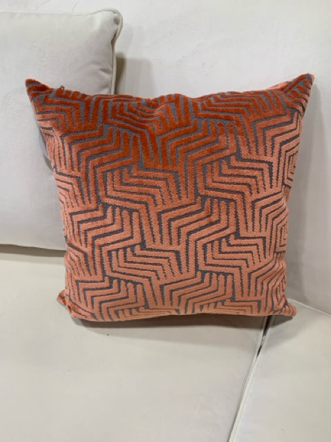 PILLOW RUST VELVET 18 x 18