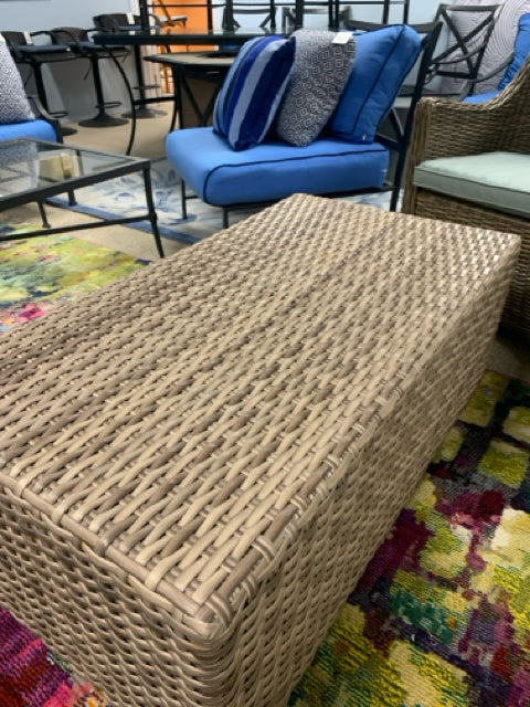 OUTDOOR COFFEE TABLE WOVEN TAN