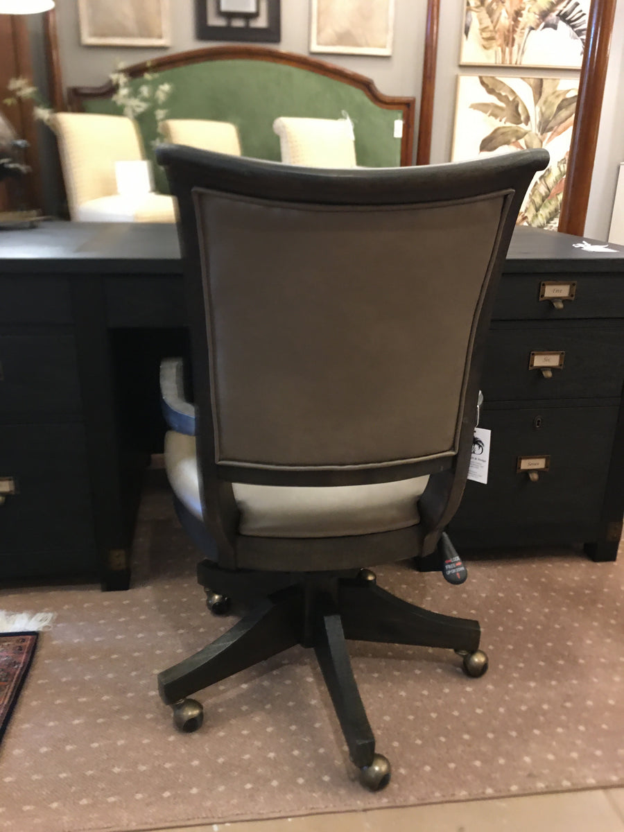 DESK CHAIR