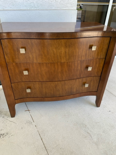 CENTURY CHEST 3 DRAWER WITH SQUARE METAL PULLS