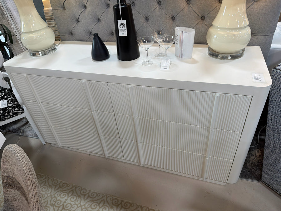 PER CONDITION DRESSER IVORY RIDGED DETAIL SIX DRAWERS