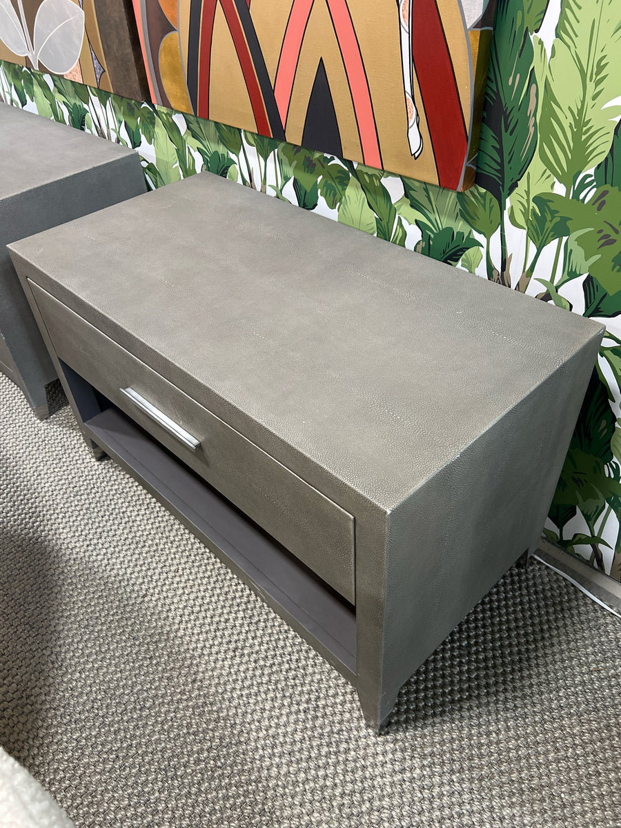 NIGHT STAND GREY SHAGREEN 1  DRAWER