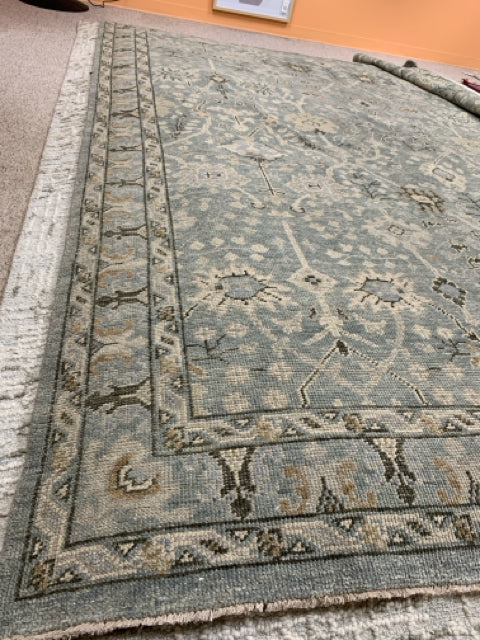 RUG HAND KNOTTED WOOL 9' x 12'