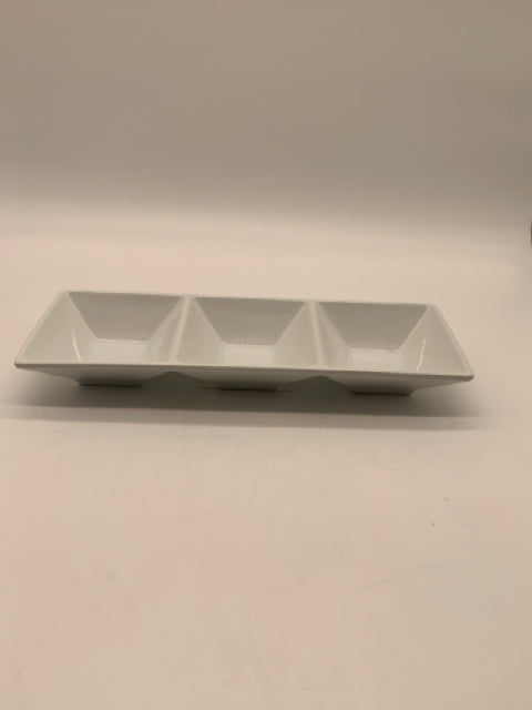 CRATE & BARREL WHITE  3 PART DIVIDED SERVING DISH