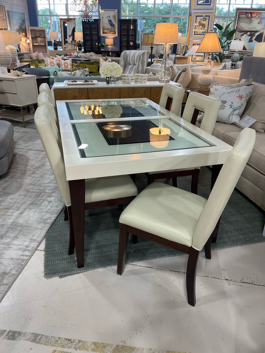 DINING TABLE & 6 CHAIRS WOOD FRAME CREAM SEAT – Consign & Design