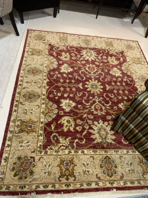 RUG MAROON AND TAN