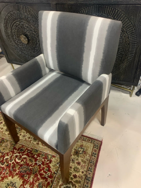 BASSETT ARM CHAIR TIE DYE GREY