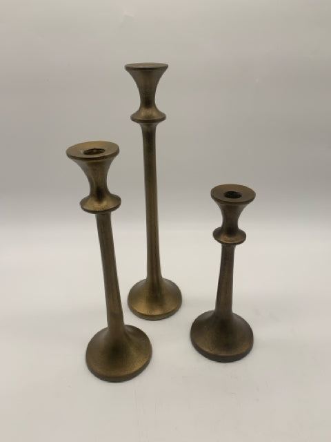 CRATE& BARREL ANTIQUE BRASS CANDLESTICKS SET OF 3