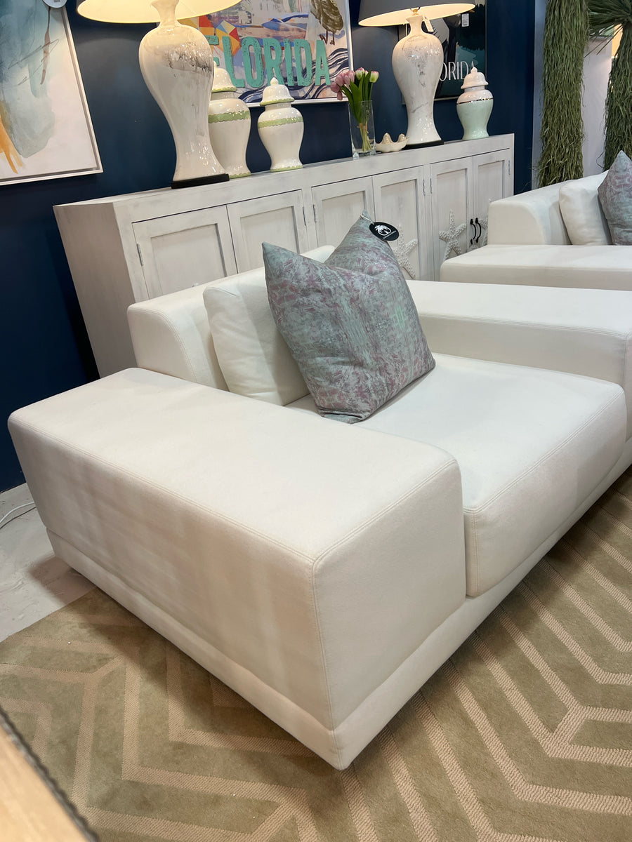 RESTORATION HARDWARE CHAIR CORTONA COLLECTION WIDE ARM NATURAL WHITE WOOL TWILL