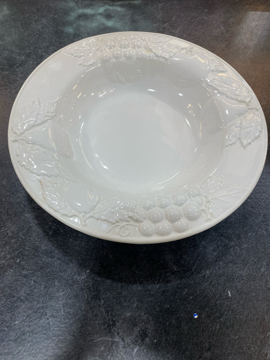 BOWL WHITE  EMBOSSED