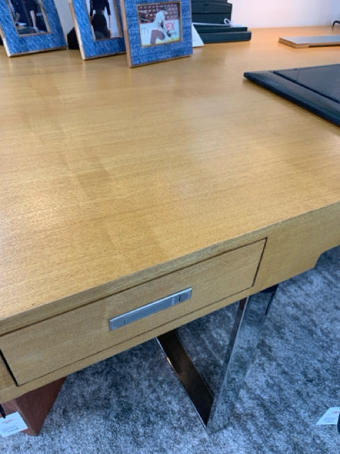 DESK BLONDE WOOD WITH CHROME BASE