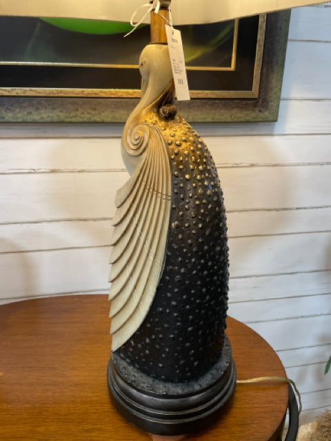 TABLE LAMP  CREAM AND GOLD PEACOCK