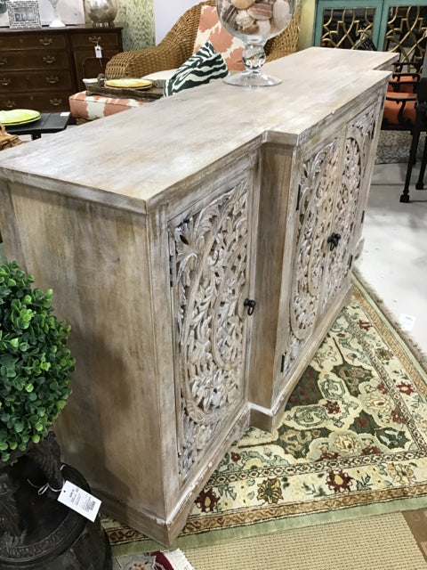 CONSOLE CARVED FRONT WITH BUMP OUT AND FOUR DOORS