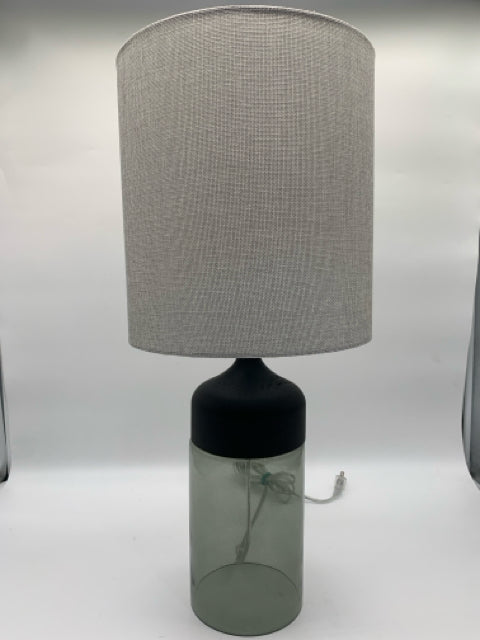 TABLE LAMP GREEN GLASS BLACK ACCENT