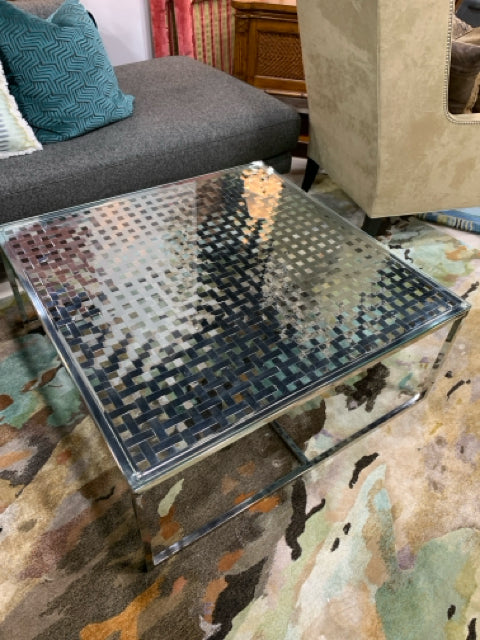 OCCASIONAL TABLE METAL BASKET WEAVE WITH GLASS TOP