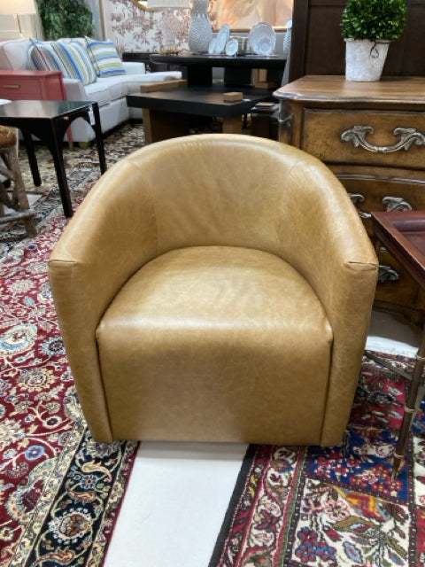 TEAGAN LEATHER SWIVEL CHAIR