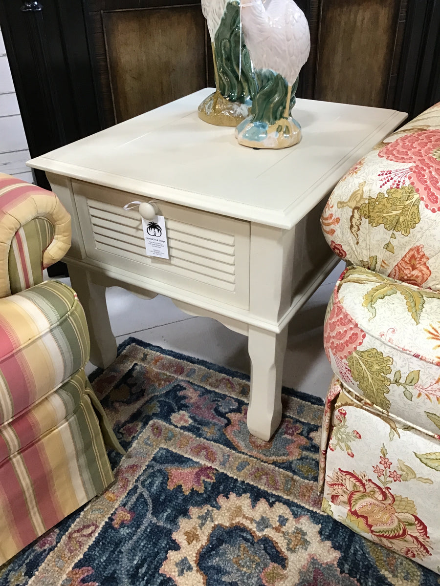 END TABLE CREAM WITH ONE DRAWER