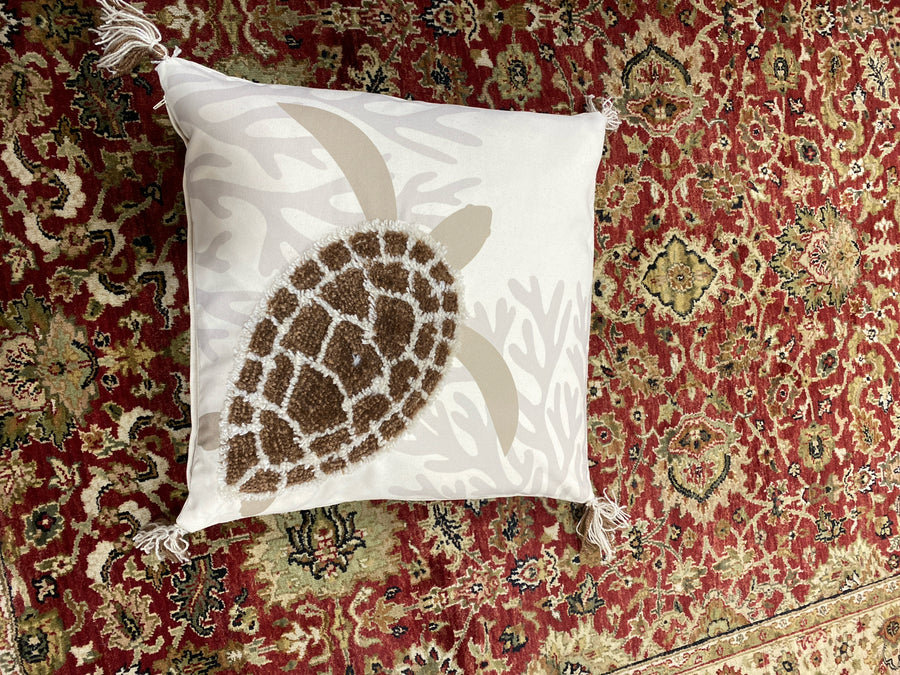 PILLOW TURTLE 18" x 18"