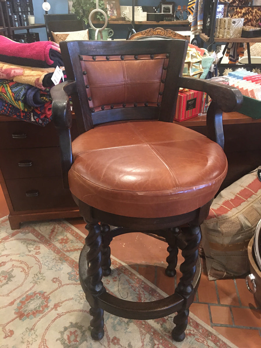 SET OF 2 BAR STOOLS WITH LEATHER SEAT AND BACK