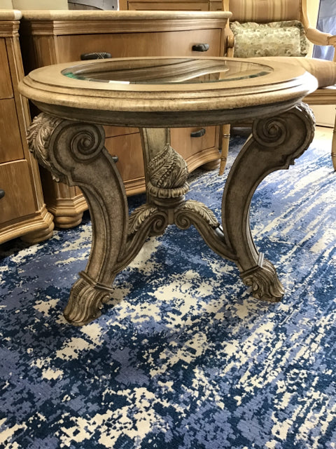ACCENT TABLE ROUND PAINTED CARVED
