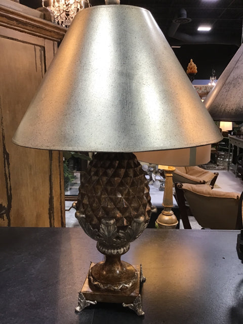 MAITLAND SMITH TABLE LAMP PINEAPPLE WITH SILVER ACCENTS