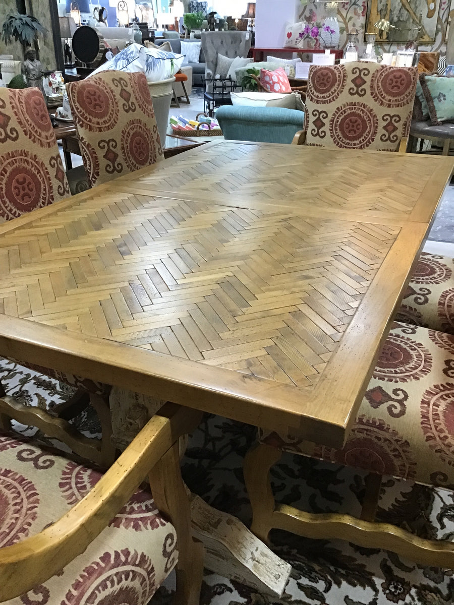 TRESTLE TABLE WITH LEAF AND SIX CHAIRS
