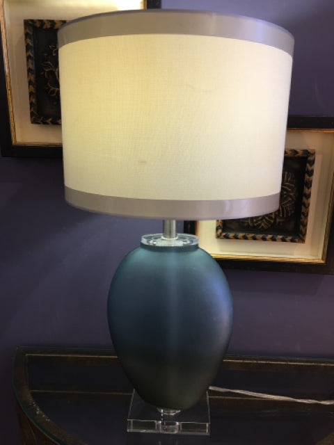 TABLE LAMP BLUE /GREEN GLASS WITH LUCITE BASE - Consign & Design - Consign & Design - clearance, PGA