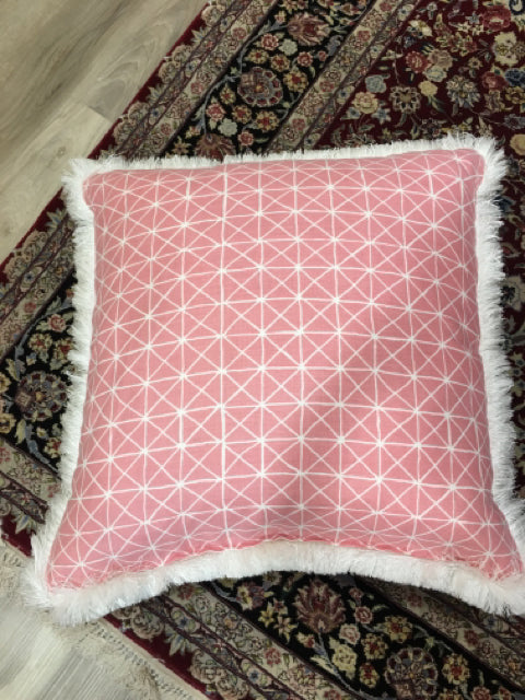 PILLOW PINK AND WHITE WITH WHITE FRINGE