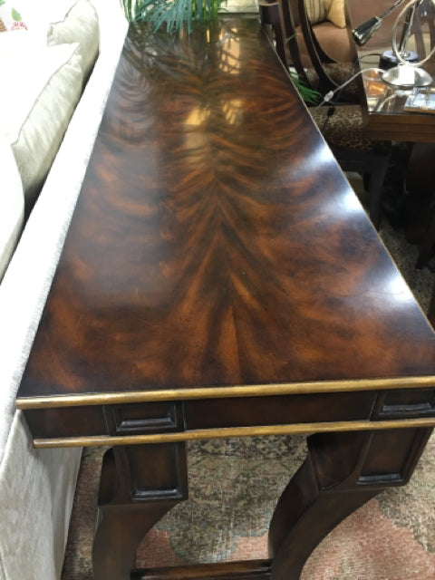 CONSOLE BURLWOOD TOP AND GOLD HOOFS