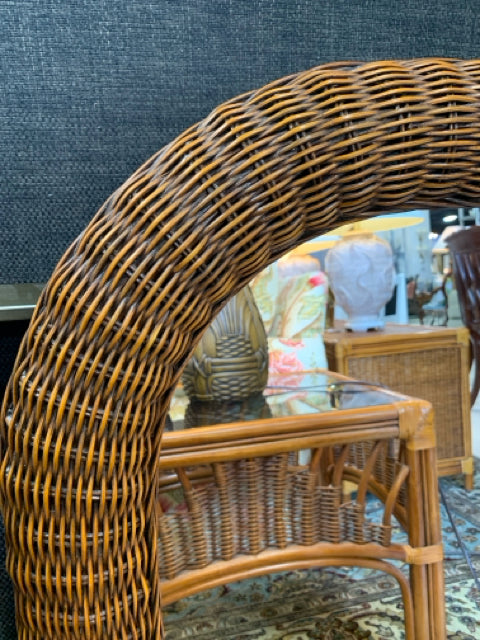 MIRROR RATTAN BROWN