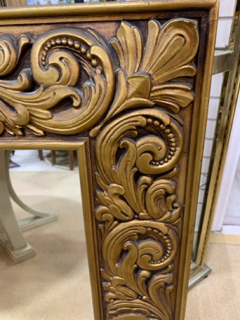 MIRROR GOLD FINISH