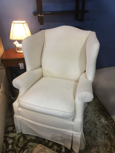ETHAN ALLEN CHAIR WHITE UPHOLSTERED WINGBACK