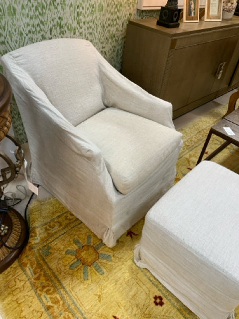 BABY GLIDE AND SWIVEL  WITH OTTOMAN SLIPCOVER CREAM