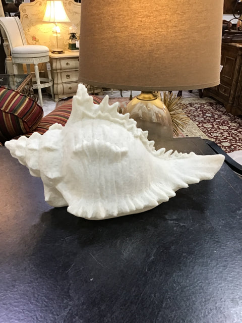 NIGHT LIGHT WHITE CONCH SHELL