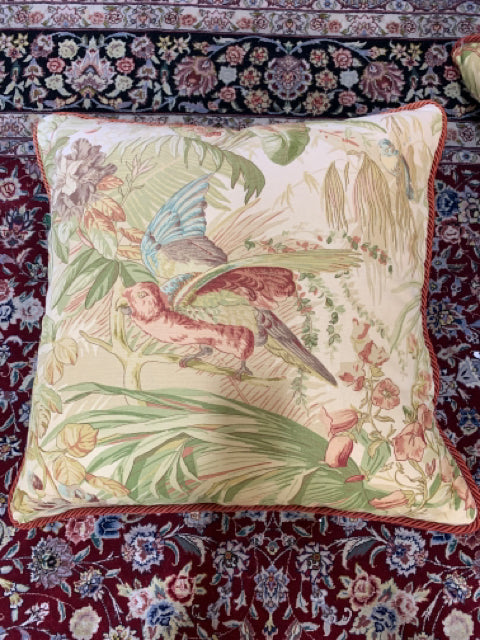 PILLOW WITH BIRDS AND FLOWERS